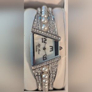 WORKING Asymmetric Fifth Avenue Watch Silver Tone Gemmed With Pearls MOP